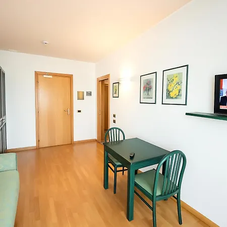 Ruhl Hotel&suites Hotel Lido di Jesolo